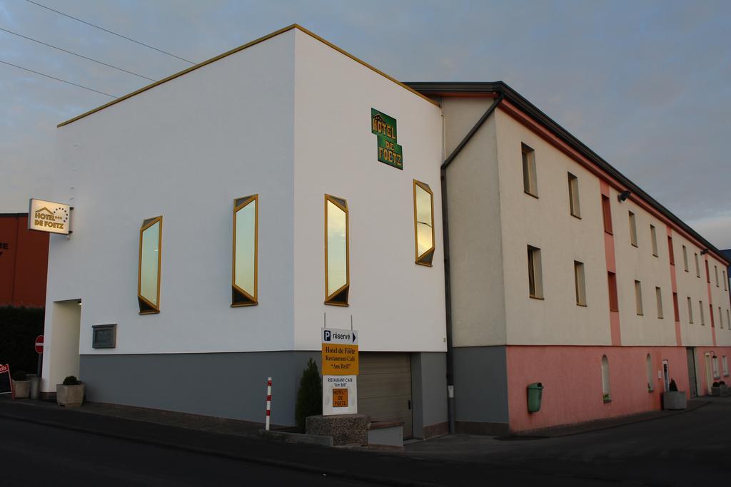 Hotel De Foetz Exterior photo